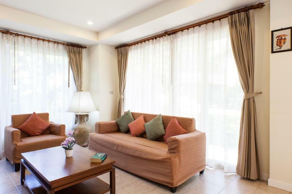 Baan Talay Samran 4 Bedrooms Villa With Beach And 3 Pools ชะอำ ภายนอก รูปภาพ