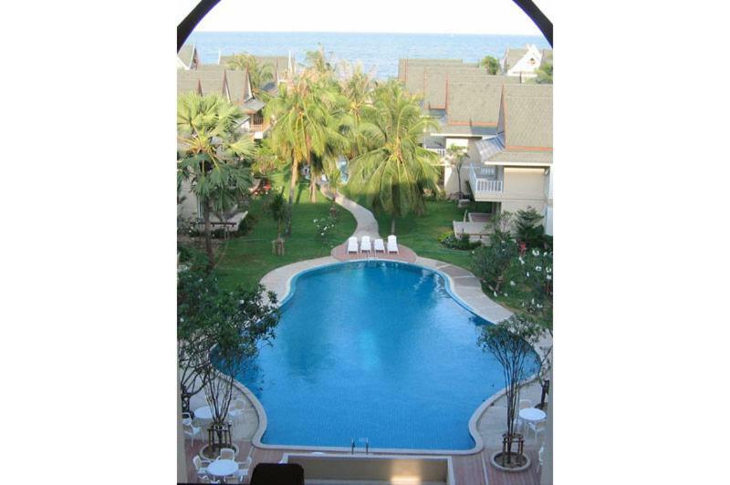 Baan Talay Samran 4 Bedrooms Villa With Beach And 3 Pools ชะอำ ภายนอก รูปภาพ